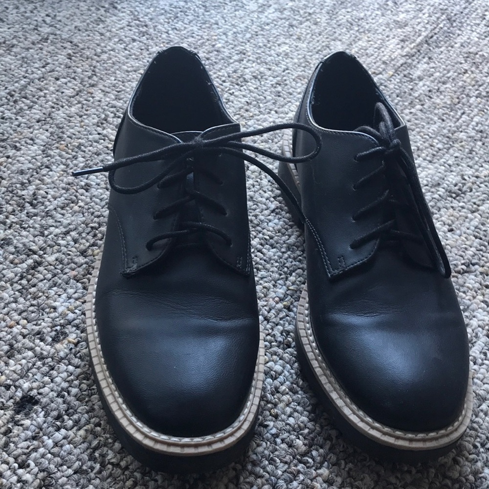 Divided h&m oxfords